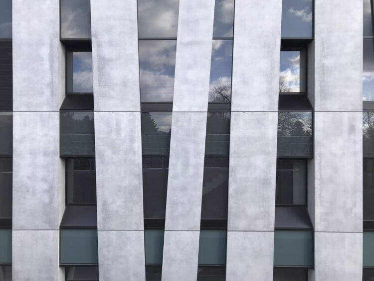 Ayuntamiento de Furubira CAN@YELL / TAISEI DESIGN Planificadores Arquitectos e Ingenieros - Foto Interior