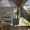 Casa Rayuela / JOHN ELLWAY.  ARQUITECTO - Foto Interior, Fachada, Viga