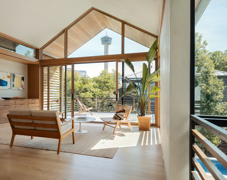 Casa Barrera / Cotton Estes Arquitecto - Foto Interior, Viga, Silla