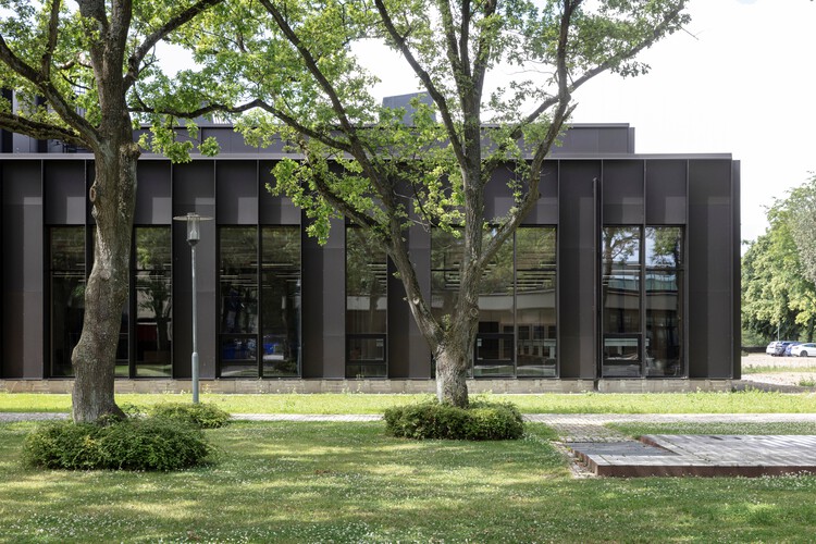 Centro de investigación B357 / Christensen & Co.  Arquitectos - Imagen 2 de 15
