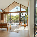 Casa Barrera / Cotton Estes Arquitecto - Foto Interior, Viga, Silla