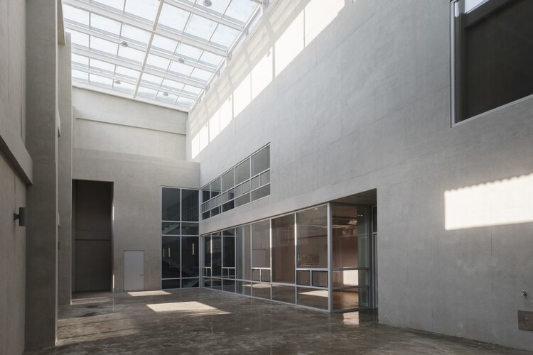 Iglesia Evergreen / Kode Architects - Foto interior