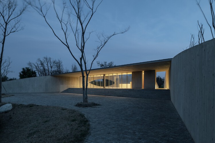 Estación de servicio Jiapeng Village / Zhaoyang Architects - Imagen 12/31