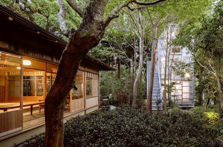 Piensa en el monte.  Cabañas / Osamu Morishita Architect & Associates - Imagen 29/9