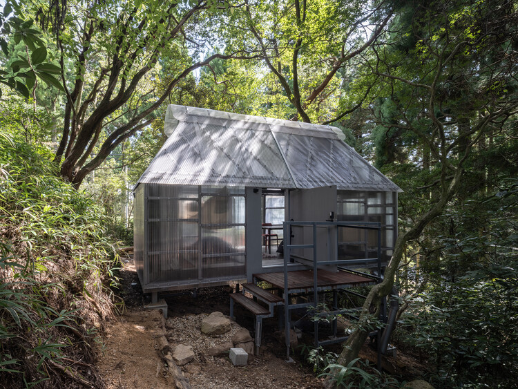 Piensa en el monte.  Cabañas / Osamu Morishita Architect & Associates - Imagen 29