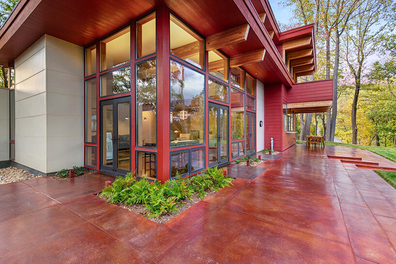 Linda Frank Lloyd Wright