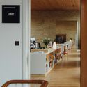 © Rasmus Svingel Paradiset Studio / LOOP Architects - Fotografía de interiores, mesa, silla