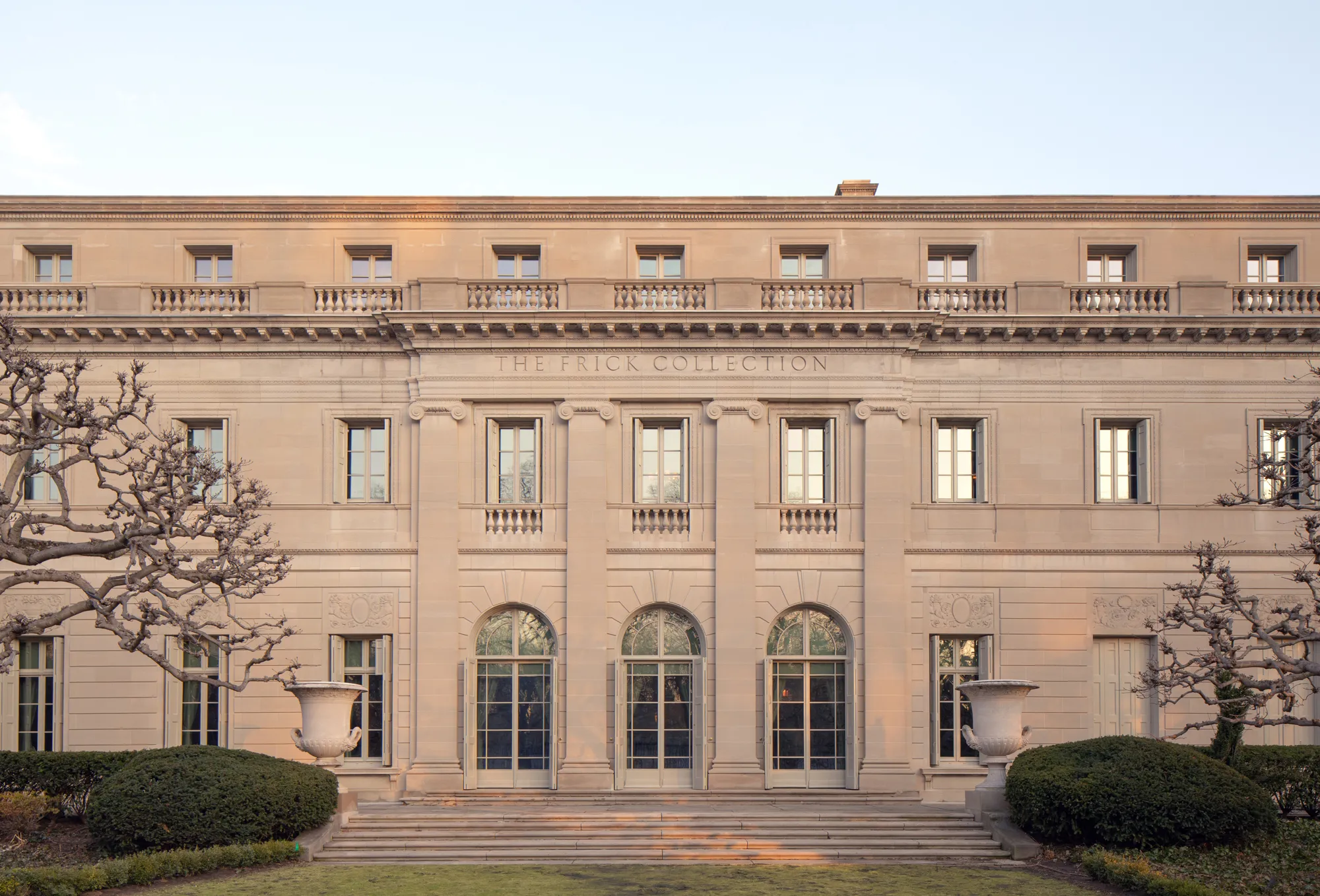 El exterior de la colección Frick.
