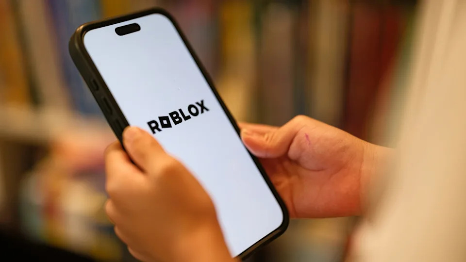 Mujer de Florida se declara culpable de negligencia infantil por solicitar el asesinato de niños en Roblox