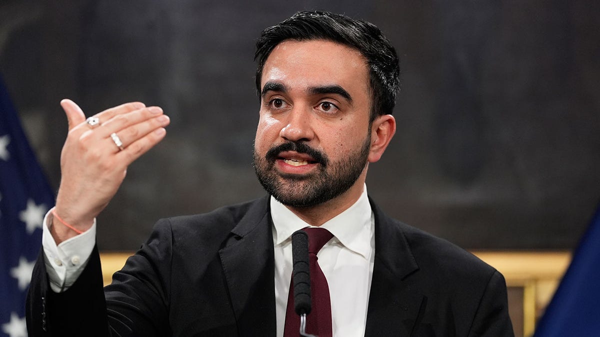 Por Zohran Mamdani en febrero de 2026