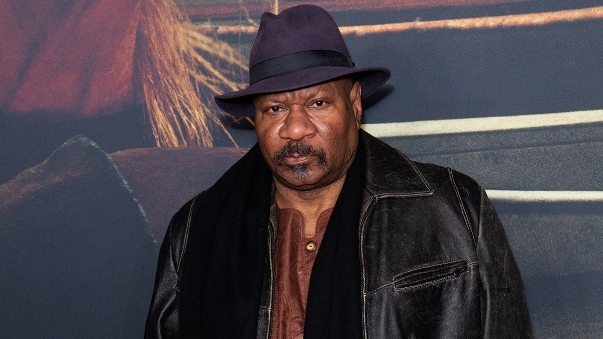 El actor Ving Rhames con sombrero en un estreno en Berlín.